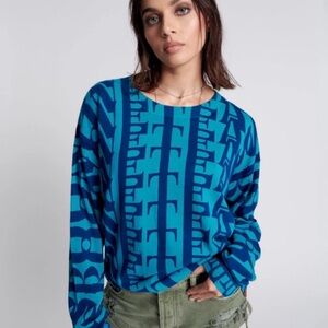 NWT One Teaspoon Logo Sweater Medium